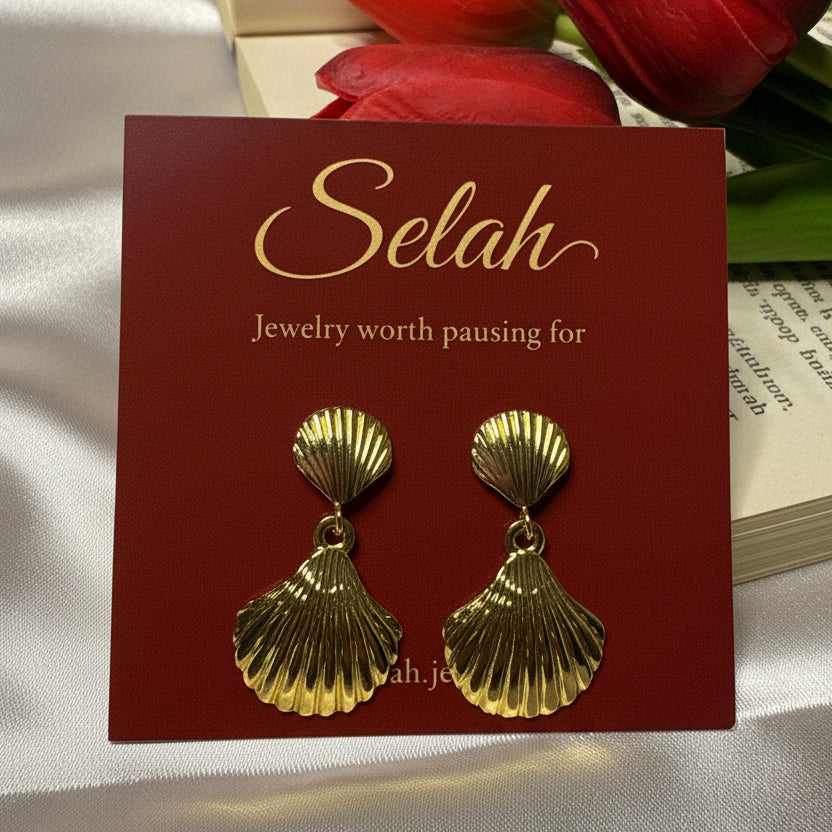 Dainty Shell Earring