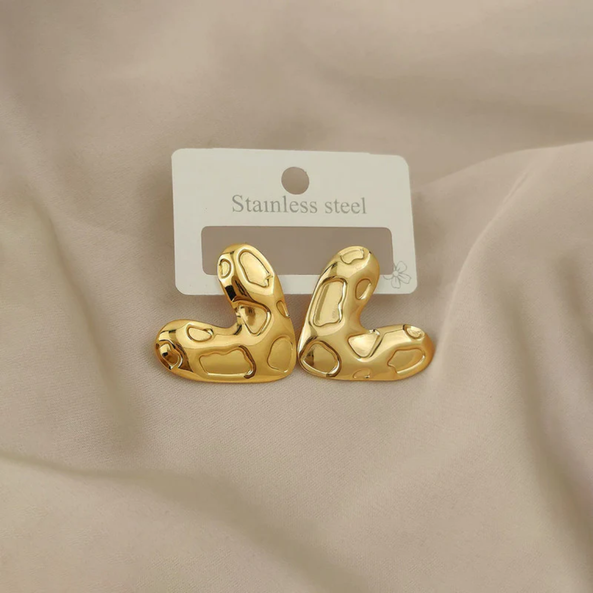 Cupid Studs