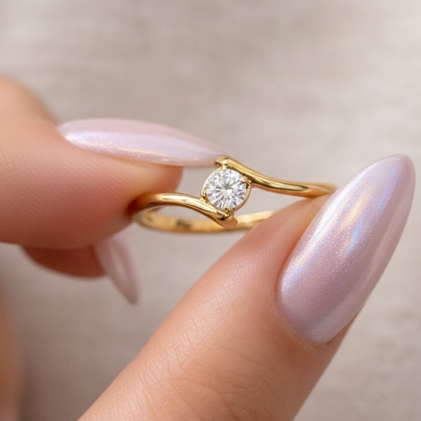 Luna Curve Ring