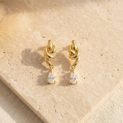 Noué Earrings